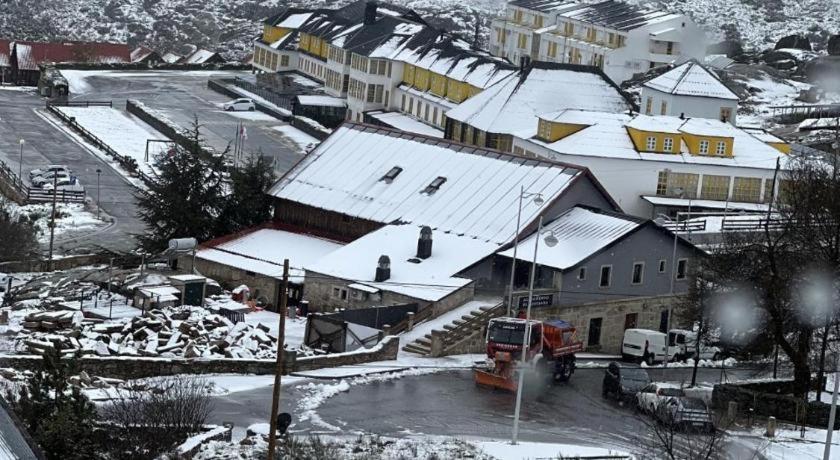 Estrela Da Montanha Lägenhet Penhas da Saúde Exteriör bild